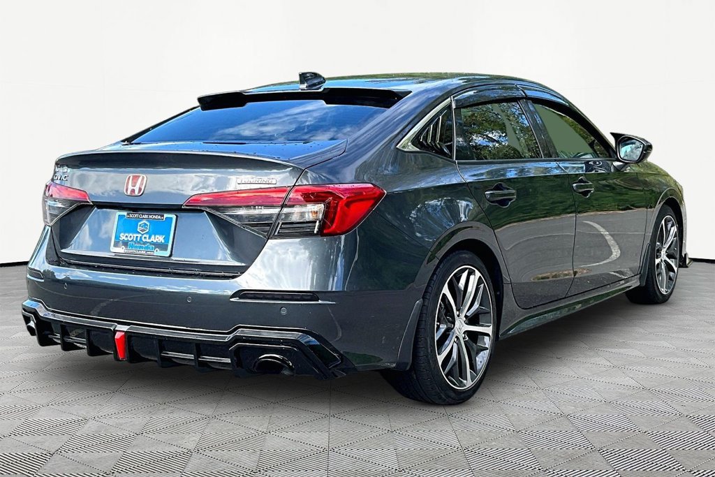 Used 2024 Honda Civic Touring image 6