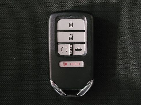 Used 2021 Honda Insight EX image 32