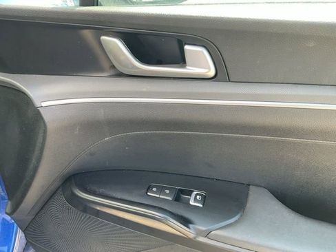 Used 2022 Kia K5 GT-Line image 17