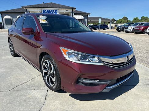 Used 2016 Honda Accord EX-L image 2