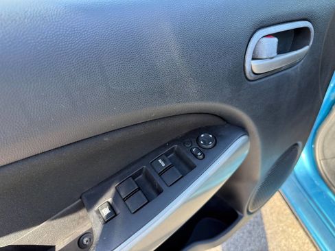 Used 2011 MAZDA MAZDA2 Touring image 10