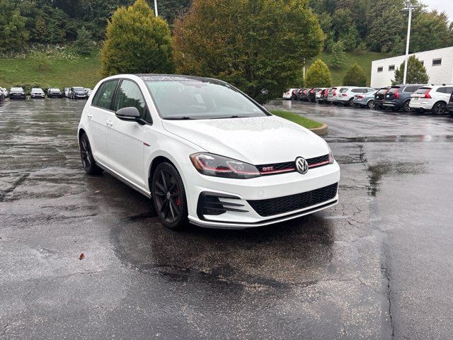 Used 2021 Volkswagen GTI SE FWD image 3
