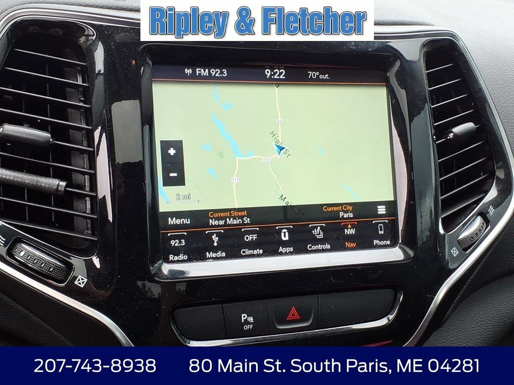 Used 2019 Jeep Cherokee Limited AWD/4WD image 19