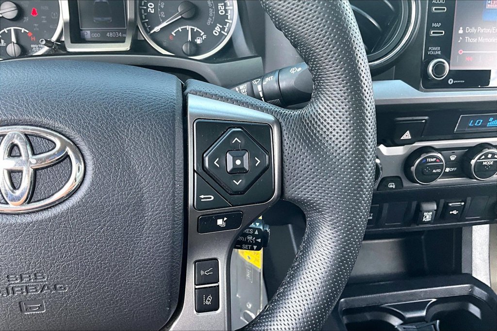 Used 2022 Toyota Tacoma SR5 w/ Technology Package AWD/4WD image 13