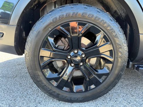 Used 2019 Ford Explorer Sport w/ Ford Safe & Smart Package AWD/4WD image 8