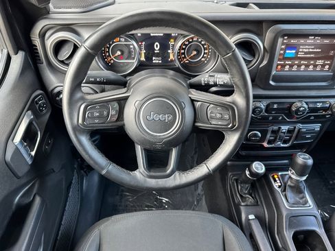 Used 2021 Jeep Wrangler Unlimited Sport image 16