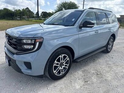 Used 2025 Ford Expedition Active