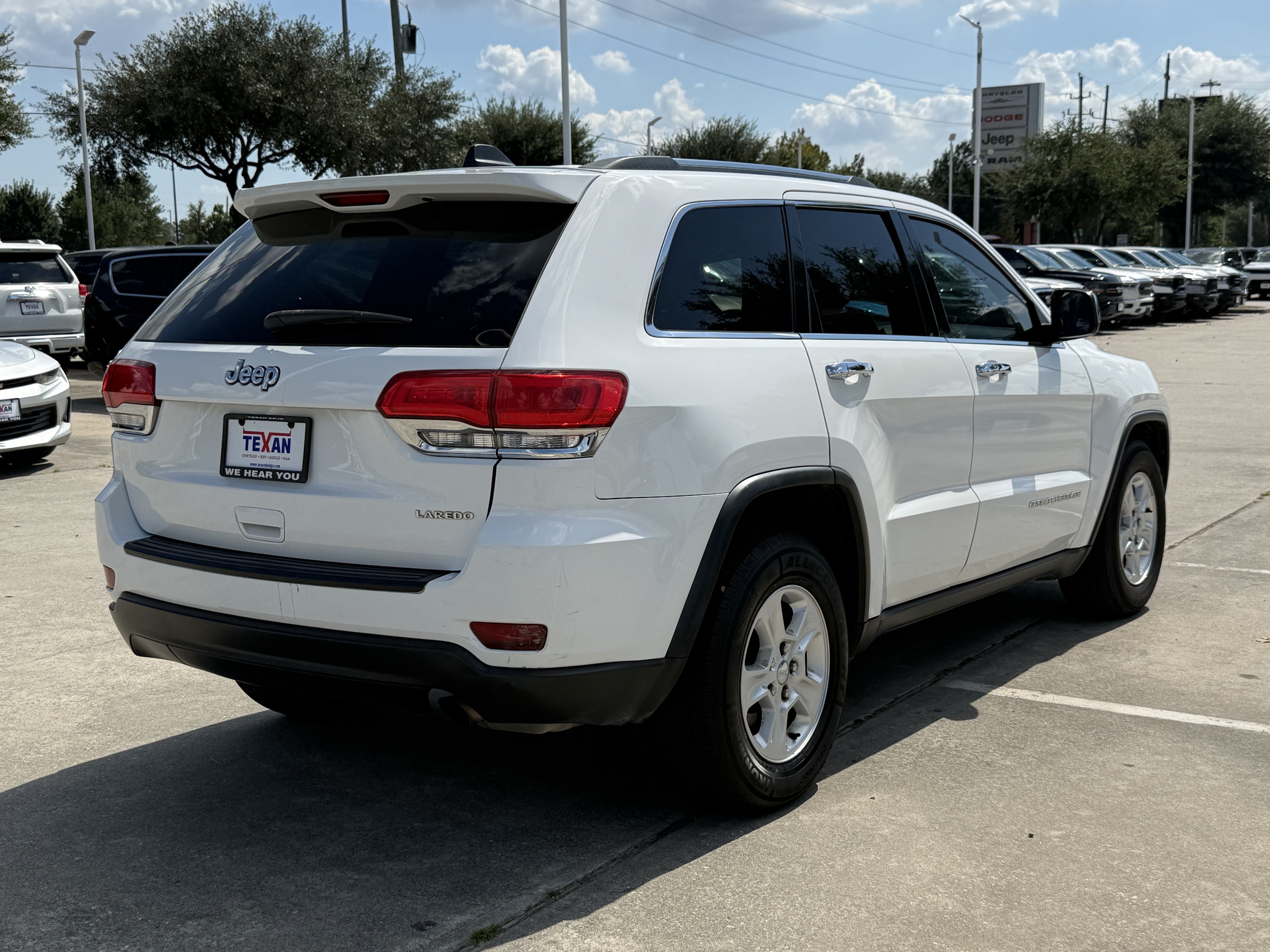 Used 2014 Jeep Grand Cherokee Laredo w/ Quick Order Package 23E RWD image 5