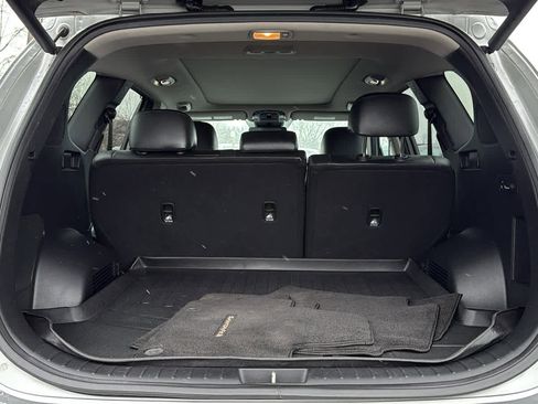 Used 2023 Hyundai Santa Fe SEL Premium image 27