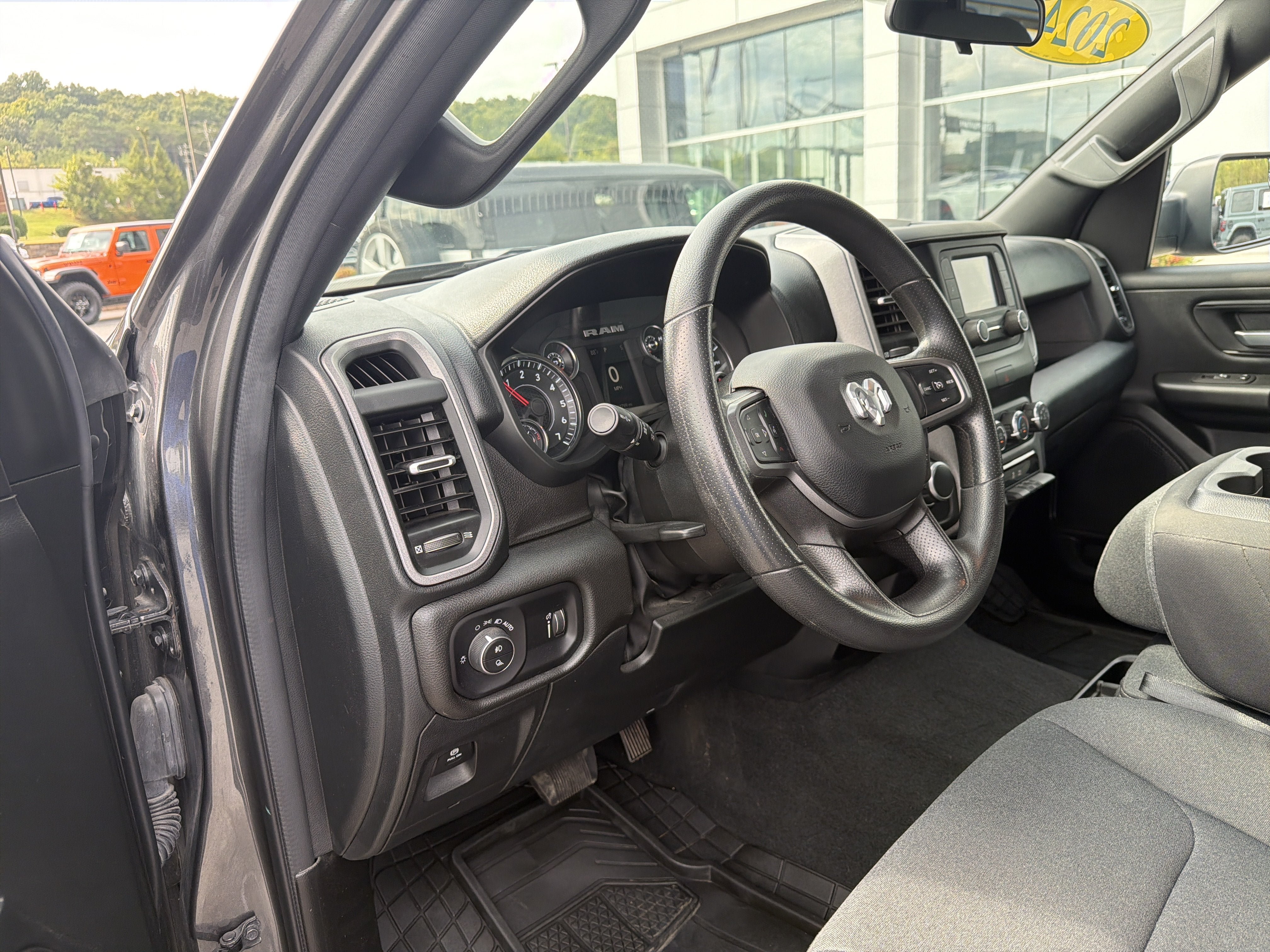 Used 2024 RAM 1500 Tradesman w/ Night Edition AWD/4WD image 15