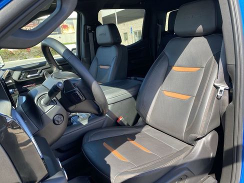 Used 2023 GMC Sierra 1500 AT4 w/ AT4 Premium Package AWD/4WD image 20