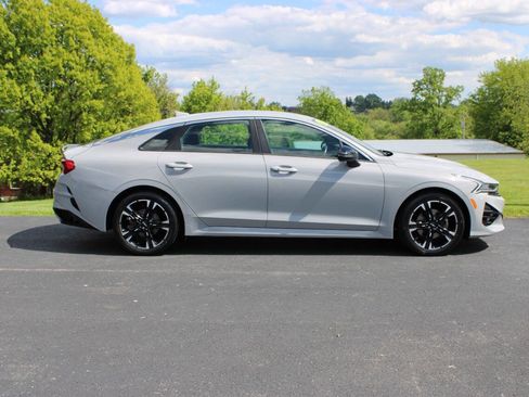 Used 2022 Kia K5 GT-Line FWD image 2