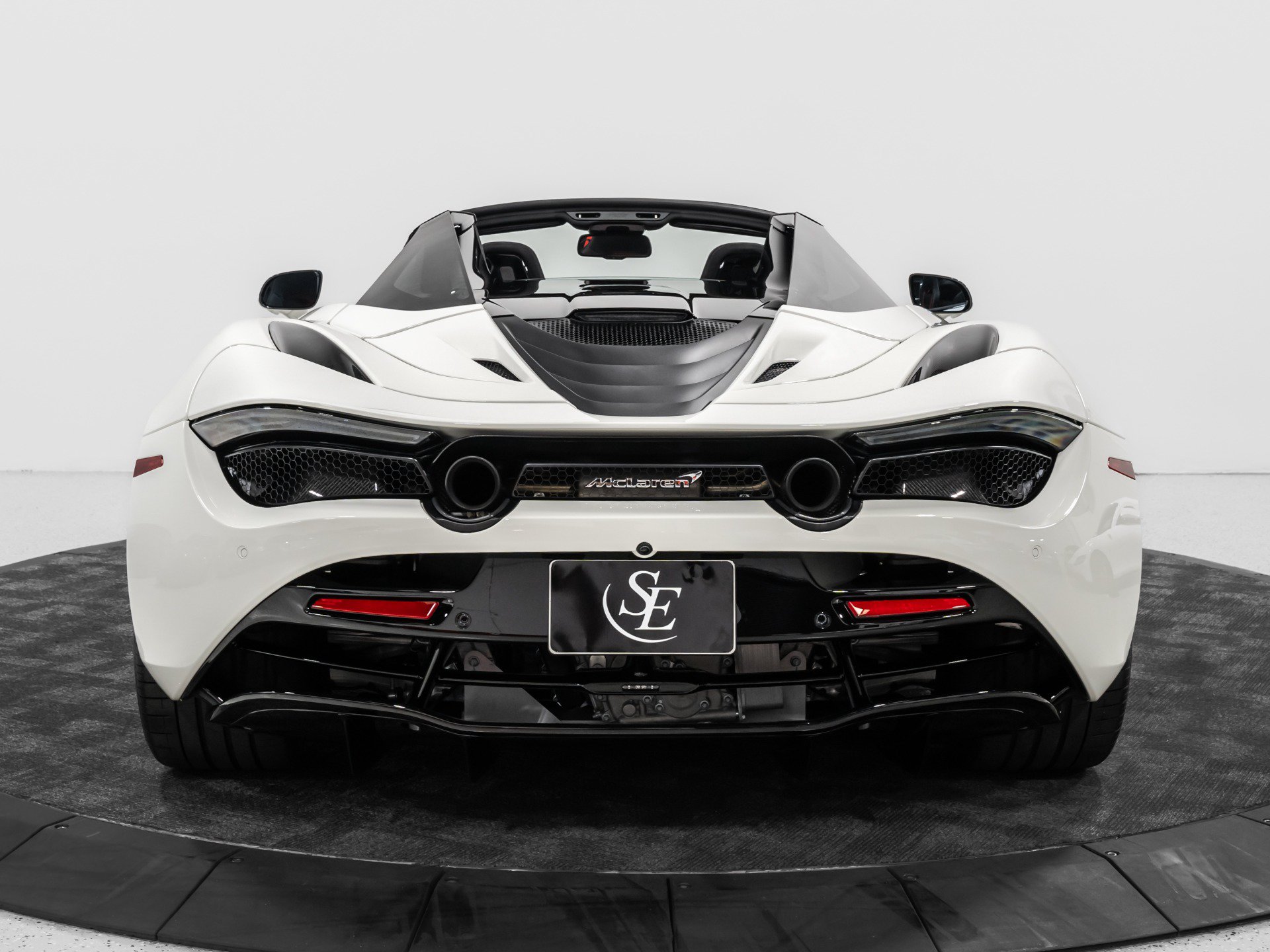 Used 2021 McLaren 720S Performance RWD image 8