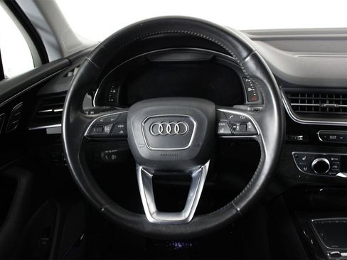 Used 2017 Audi Q7 3.0T Premium Plus image 12