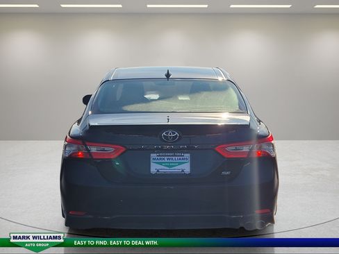 Used 2020 Toyota Camry SE w/ Audio Package FWD image 5