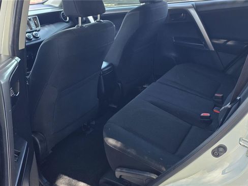 Used 2017 Toyota RAV4 LE w/ Carpet Mat Package FWD image 12