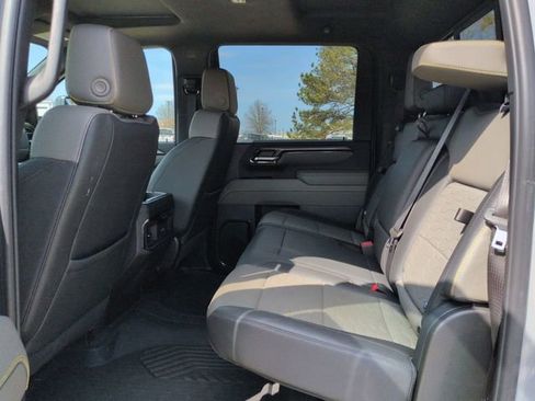 Used 2025 Chevrolet Silverado 2500 ZR2 w/ ZR2 Bison Edition image 15