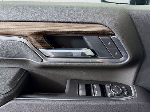 New 2026 Chevrolet Silverado 2500 LT w/ Trail Boss Package image 18