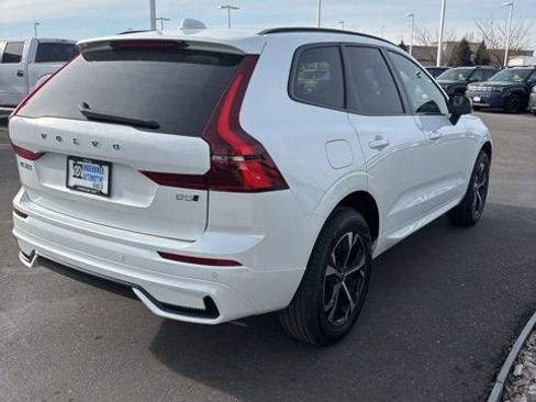 New 2026 Volvo XC60 B5 Core image 2