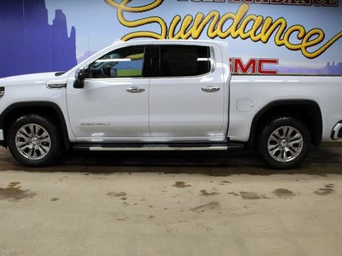 New 2026 GMC Sierra 1500 Denali w/ Technology Package AWD/4WD image 8
