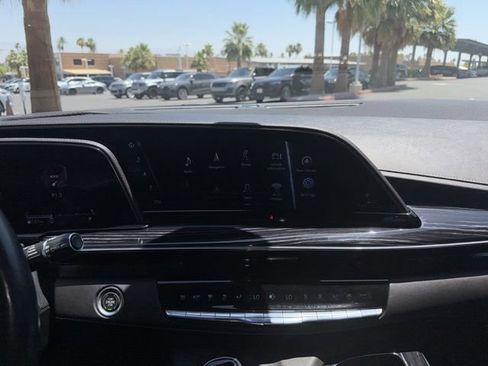 Used 2022 Cadillac Escalade Sport w/ Touring Package AWD/4WD image 13