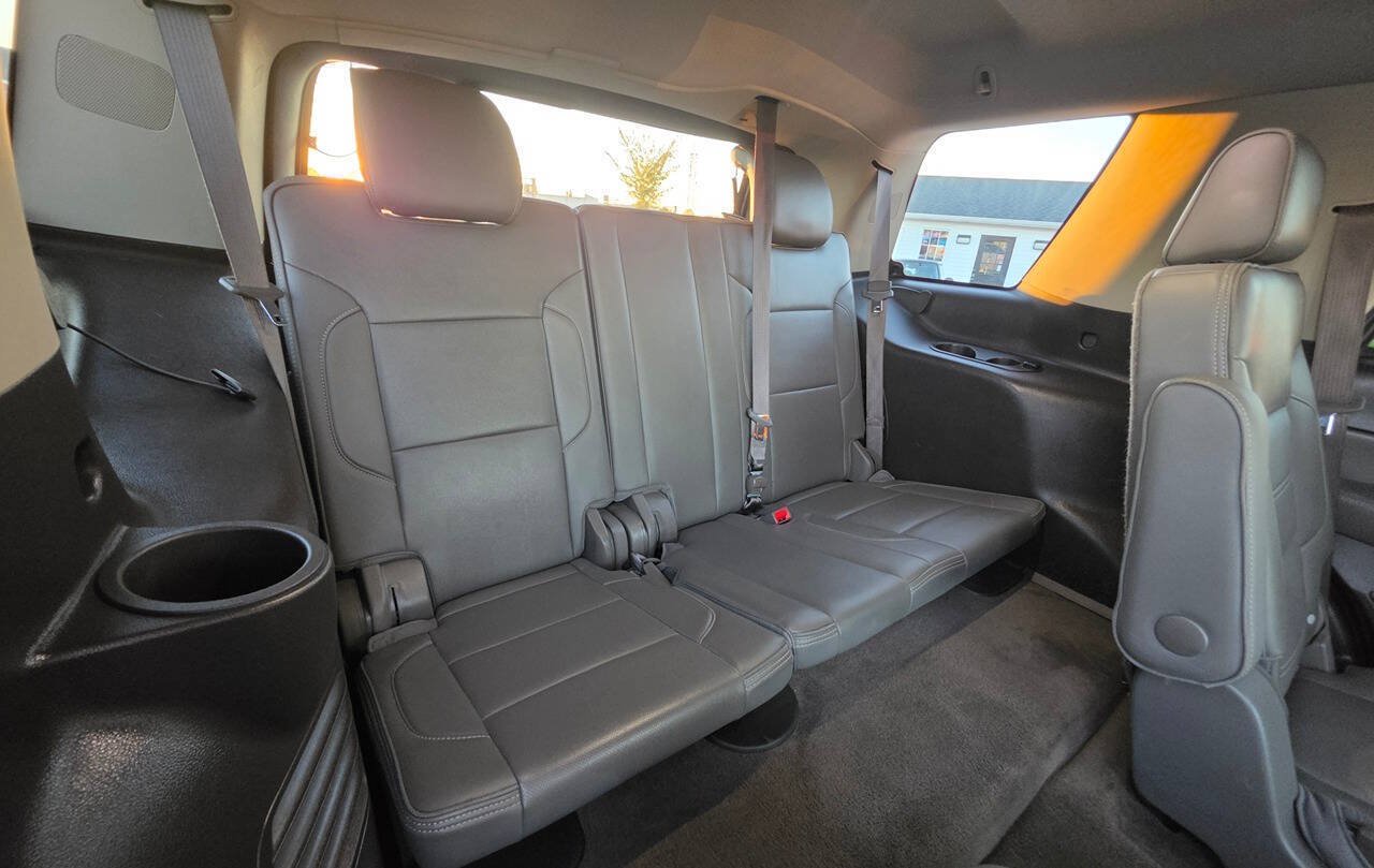 Used 2015 GMC Yukon Denali w/ Touring Package AWD/4WD image 21