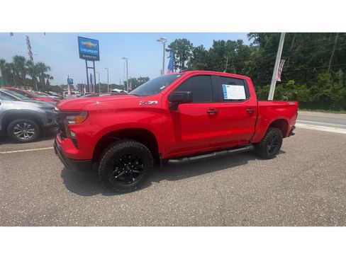 Used 2026 Chevrolet Silverado 1500 Custom Trail Boss AWD/4WD image 6