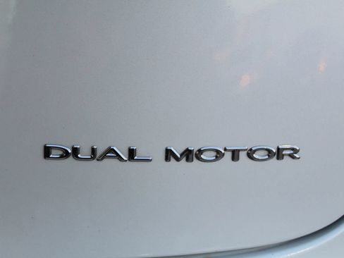 Used 2019 Tesla Model 3 Long Range AWD/4WD image 25