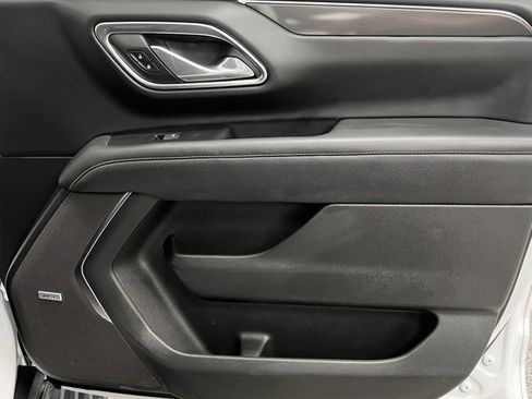 Used 2024 GMC Yukon XL AT4 image 53