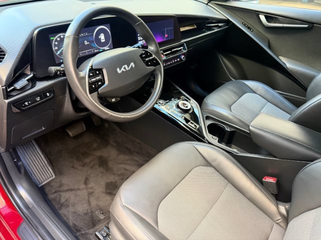 Used 2023 Kia Niro Wind w/ Wind Preserve Package FWD image 12
