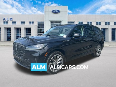 Used 2025 Lincoln Aviator AWD w/ Jet Appearance Package image 1