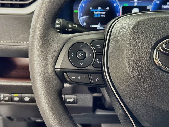 Used 2025 Toyota RAV4 Limited w/ Weather Package FWD image 17