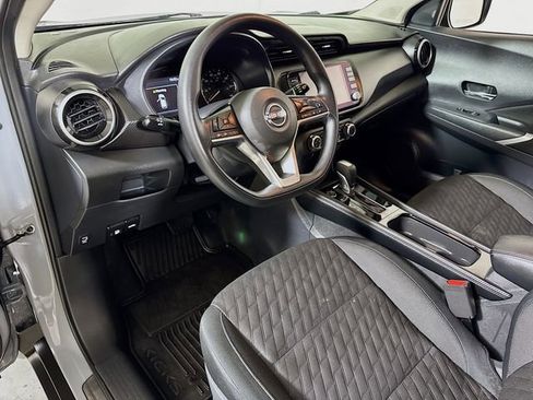 Used 2024 Nissan Kicks SV w/ Interior Electronics Package FWD image 7