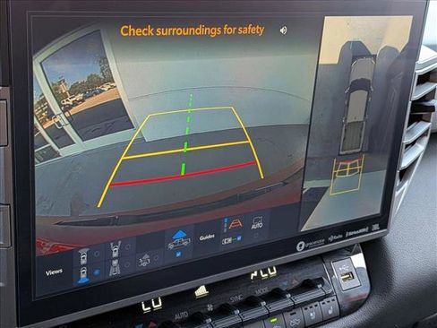 Used 2022 Toyota Tundra Limited AWD/4WD image 13