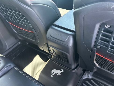Used 2024 Ford Bronco Raptor AWD/4WD image 11