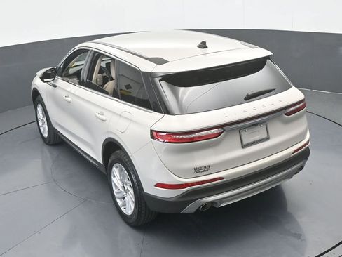 Used 2024 Lincoln Corsair FWD image 48