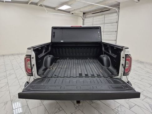 Used 2018 GMC Sierra 1500 SLT w/ Texas SLT Premium Package image 27