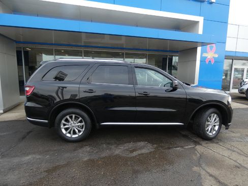 Used 2017 Dodge Durango SXT w/ Quick Order Package 23B image 2