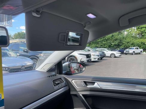 Used 2017 Volkswagen Golf Alltrack AWD/4WD image 33