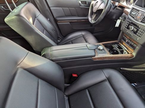 Used 2011 Mercedes-Benz E 350 Sedan image 12