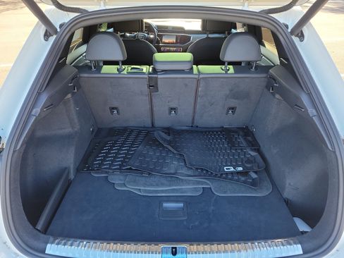 Used 2021 Audi Q3 2.0T Premium Plus w/ Premium Plus Package image 9