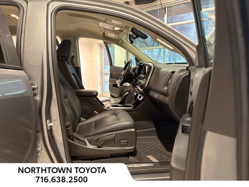 Used 2022 Chevrolet Colorado ZR2 image 20