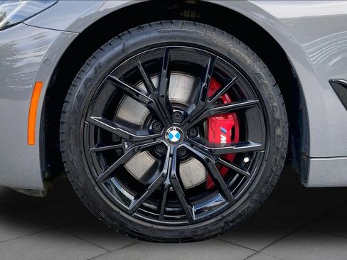 Used 2022 BMW 540i xDrive w/ M Sport Package AWD/4WD image 11