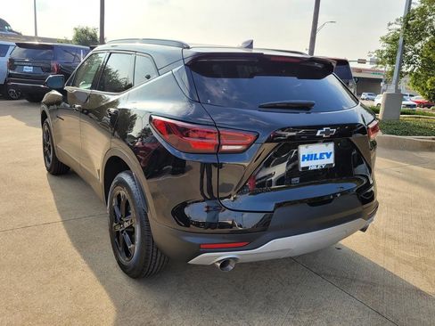 New 2026 Chevrolet Blazer LT image 3