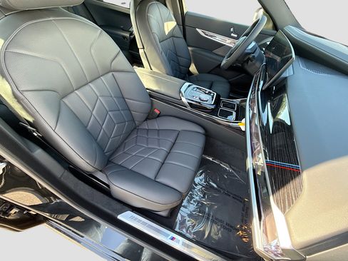 New 2026 BMW i7 eDrive50 w/ M Sport Package RWD image 14