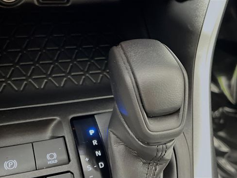 Used 2025 Toyota RAV4 XLE image 24