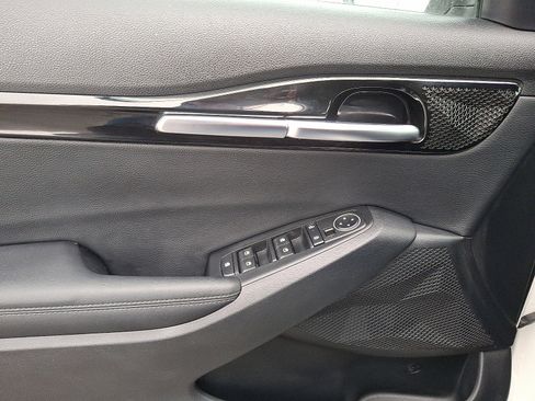 Used 2024 Kia Seltos S image 12