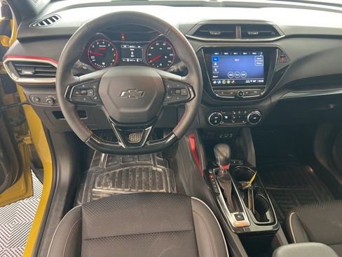 Used 2023 Chevrolet TrailBlazer RS w/ Sun and Liftgate Package image 26