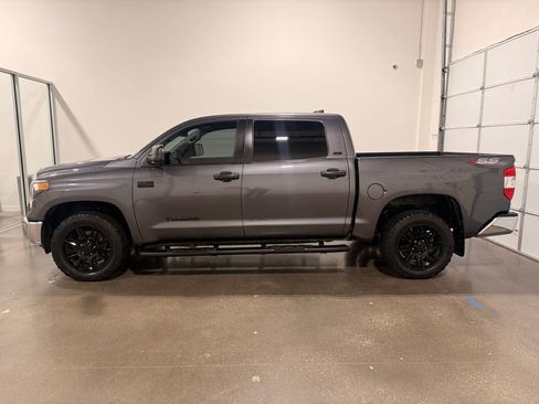 Used 2021 Toyota Tundra SR5 w/ SR5 Leather Package RWD image 8