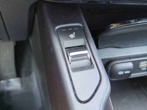 Used 2025 Kia Telluride S image 23